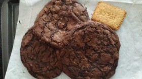 Large Size Chocolate Fudge Cookies for Favours 