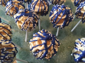 Drizzled Blue Cake pops 