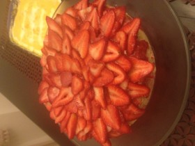 Strawberry Cheesecake with Fresh Strawberries 