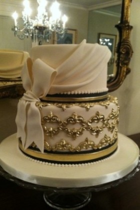 Black and Gold Engagement Cake 